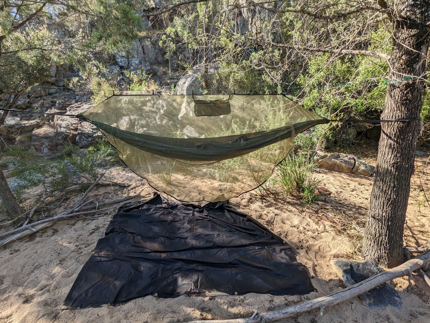 Ultralight hammock outlet bug net