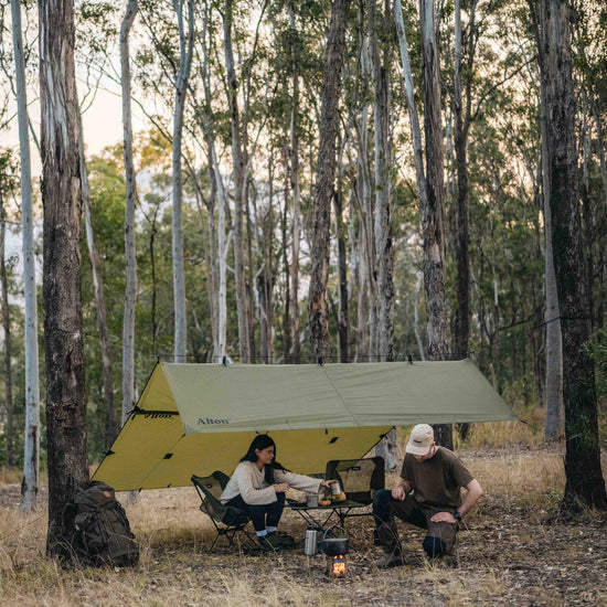 2.8m x 1.8m Lightweight Hoochie Tarp
