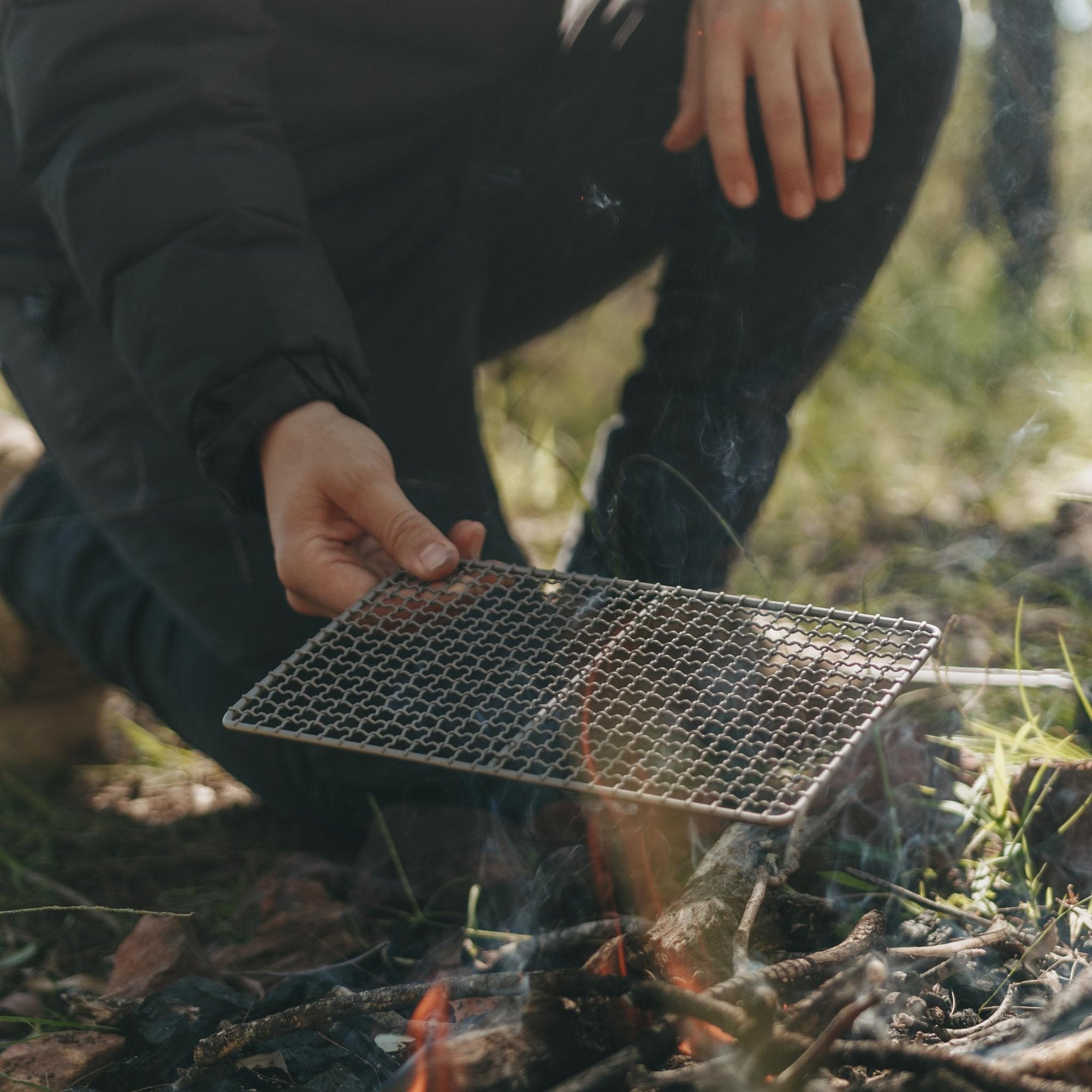 Ultralight backpacking outlet grill