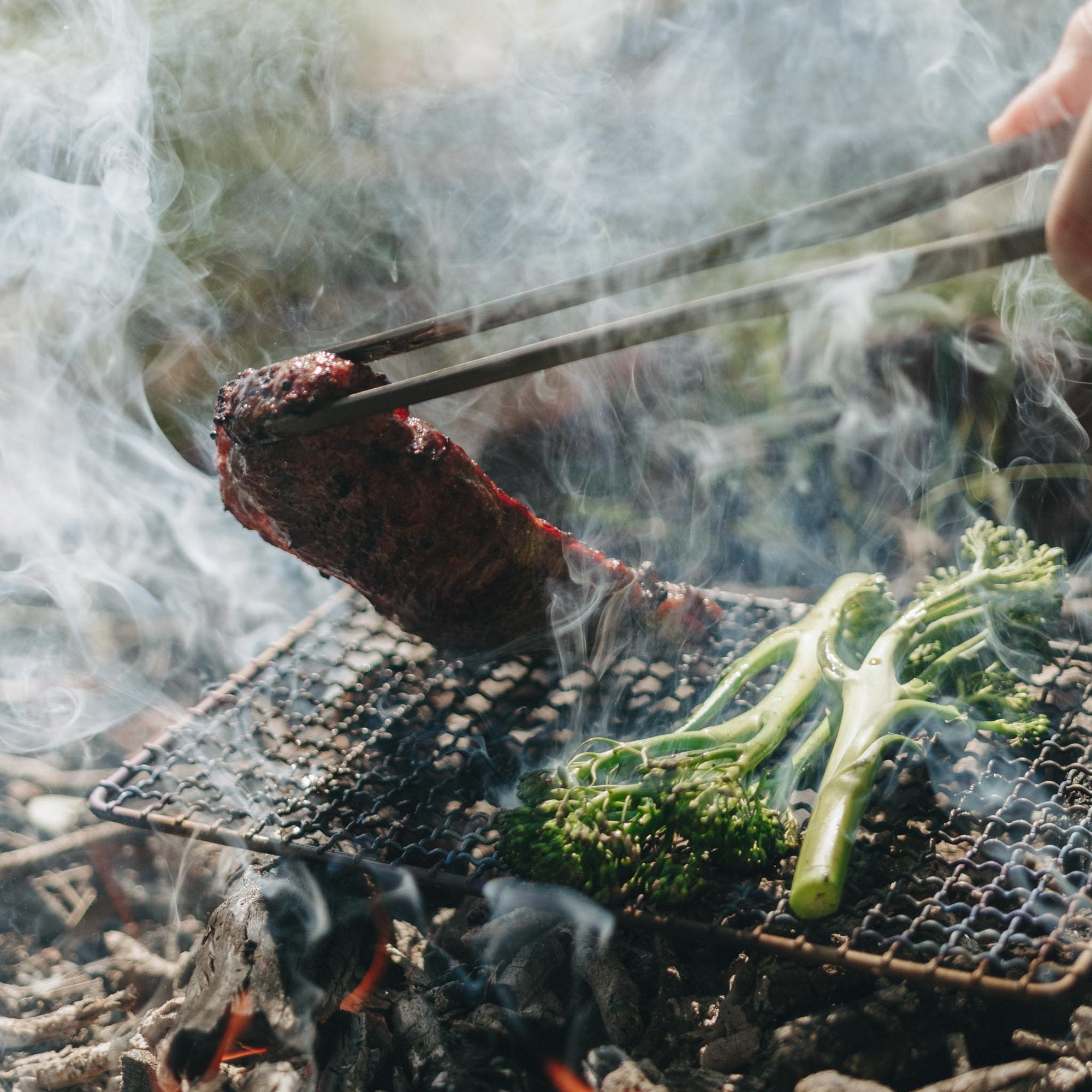 Camping shop grill set